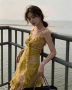 花柄フリルワンピース